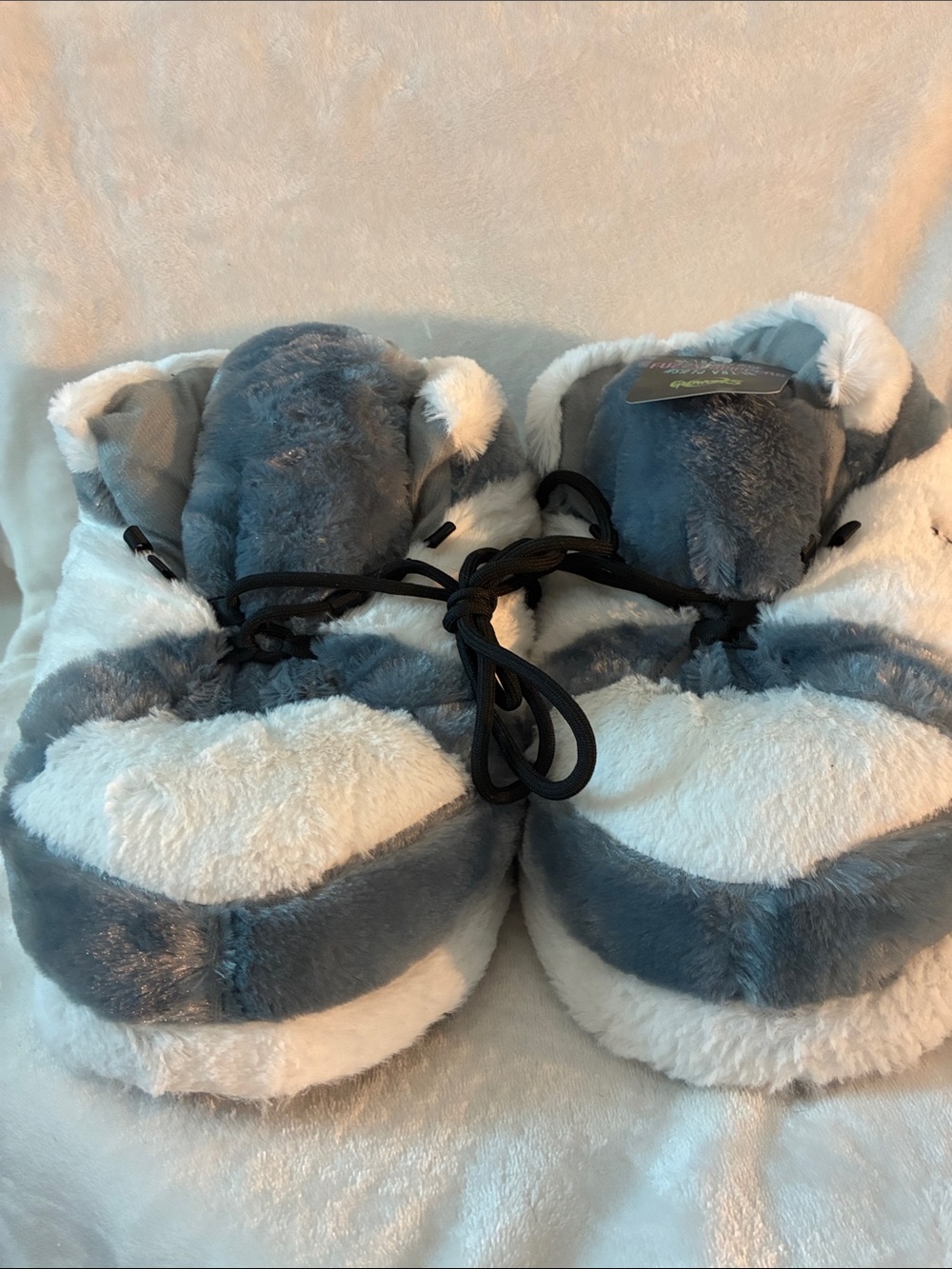 Slipper Boots Plush Faux-Fur agray and White. Women’s or Men’s
